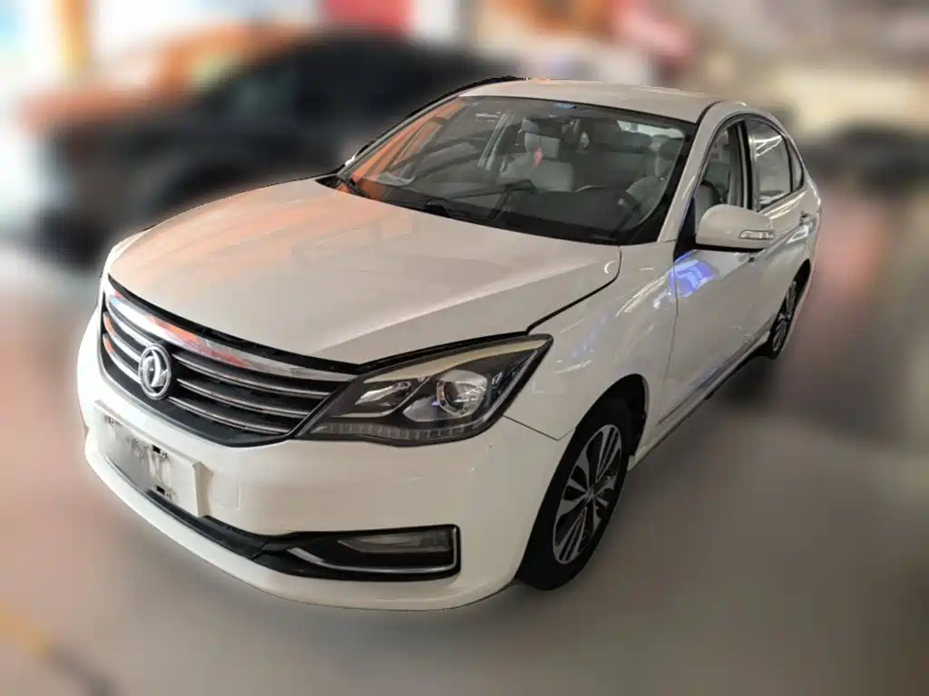 Dongfeng Aeolus Dongfeng Fengshen A60 2016 — пригон из Китая