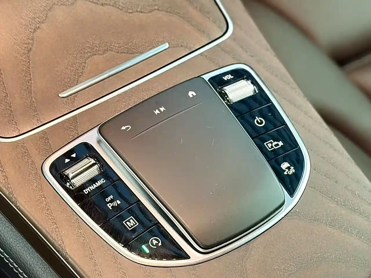 Mercedes-Benz GLC 2020 Facelift GLC 300 L 4MATIC Dynamic фото 14