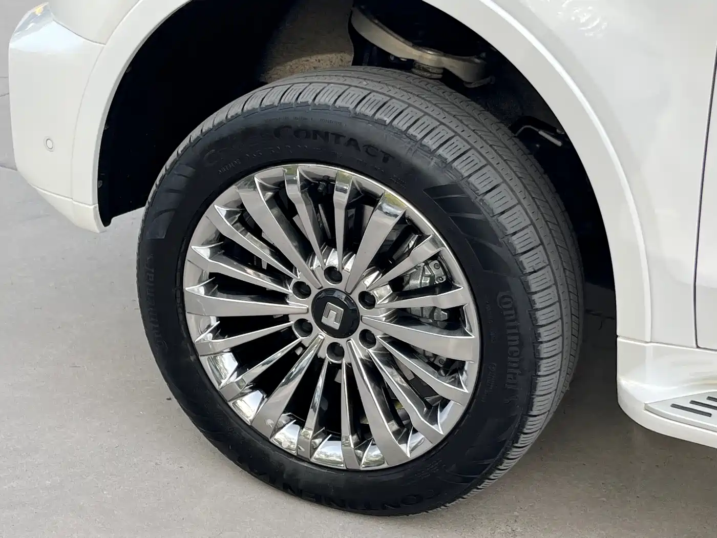 Tank 500 EV 2026 Hi4-Z Smart Edition фото 29