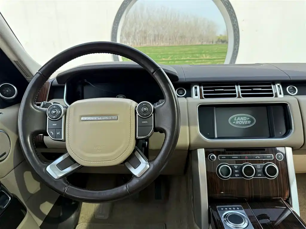 Land Rover Range Rover 2016 3.0 SC V6 Vogue фото 37