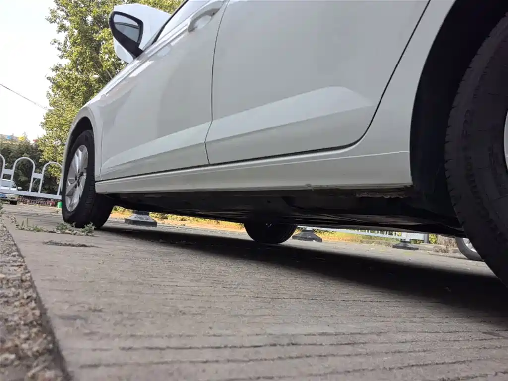 Volkswagen Polo 2023 Facelift Plus 1.5L Auto Joyful Living Edition фото 21