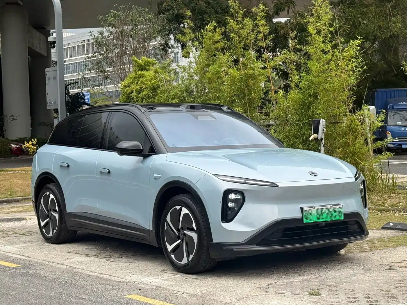 NIO NIO ES6