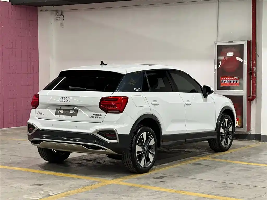 Audi Q2L 2022 35 TFSI Fashion Elegance фото 5