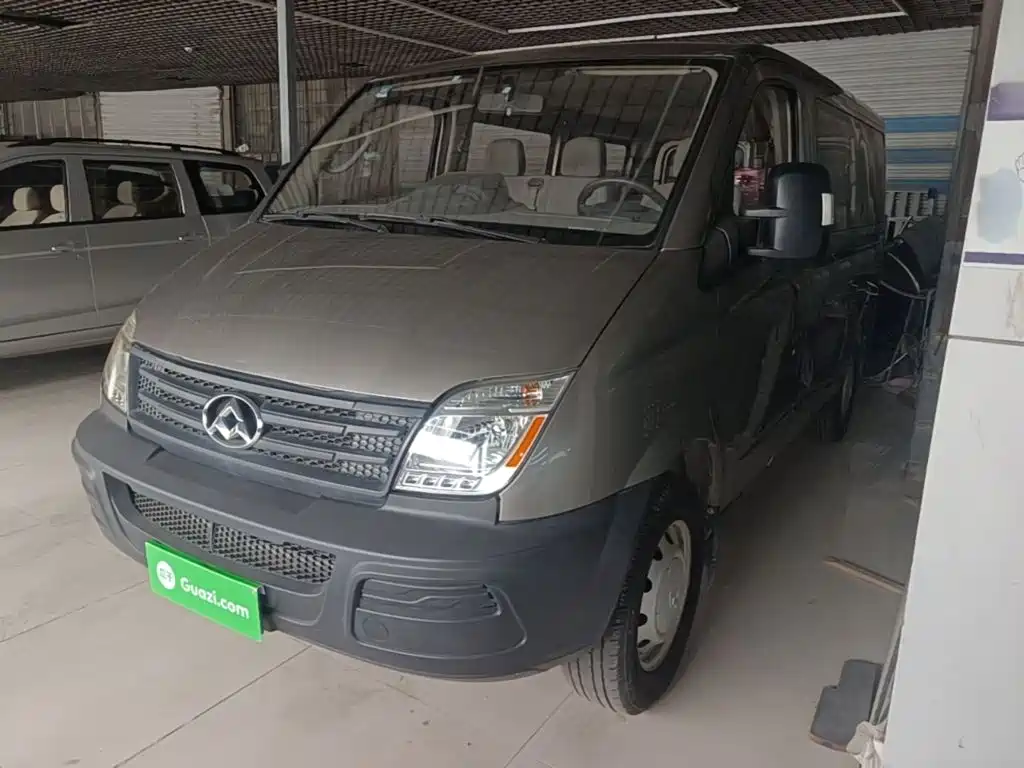 Maxus Xintu V80 2016 2015 2.5T Manual Proud Transporter Edition Short Wheelbase Low Roof