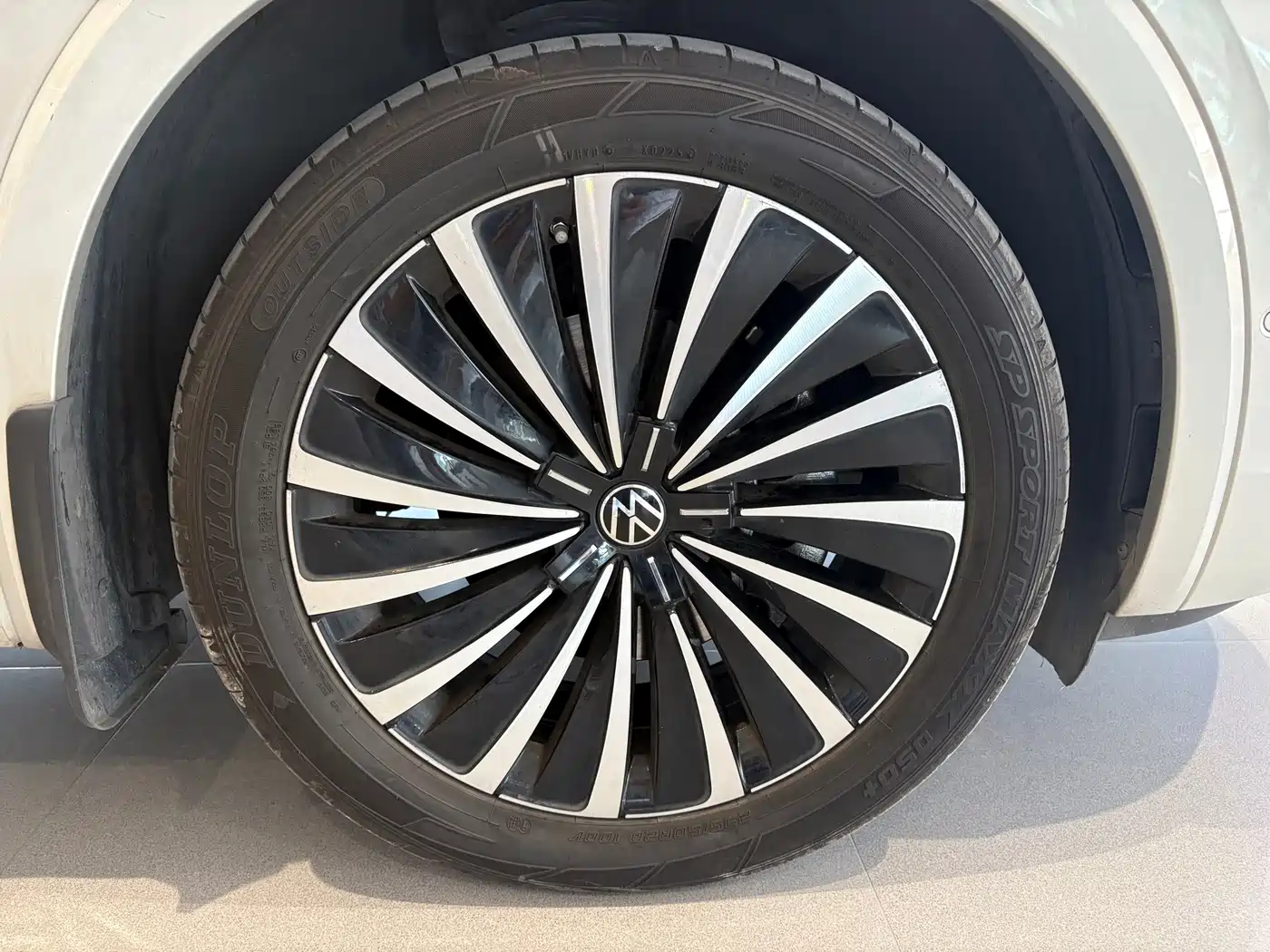 Volkswagen Viloran 2025 2024 380TSI Executive Edition