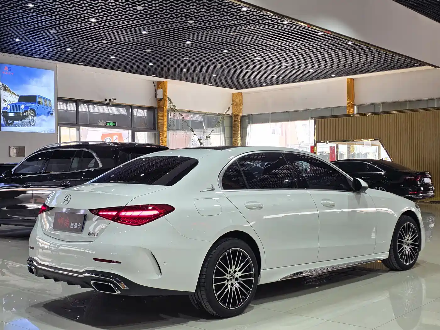 Mercedes-Benz C-Class 2023 Facelift II C 260 L Sport Edition фото 15