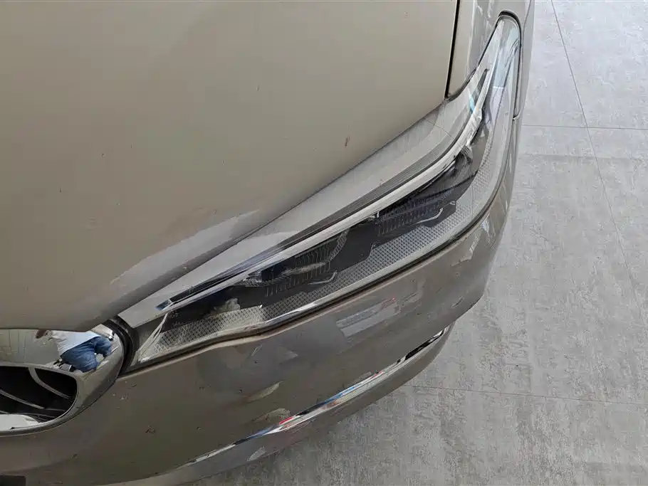 BMW 5 Series New Energy 2019 Facelift 530Le Luxury Package фото 5