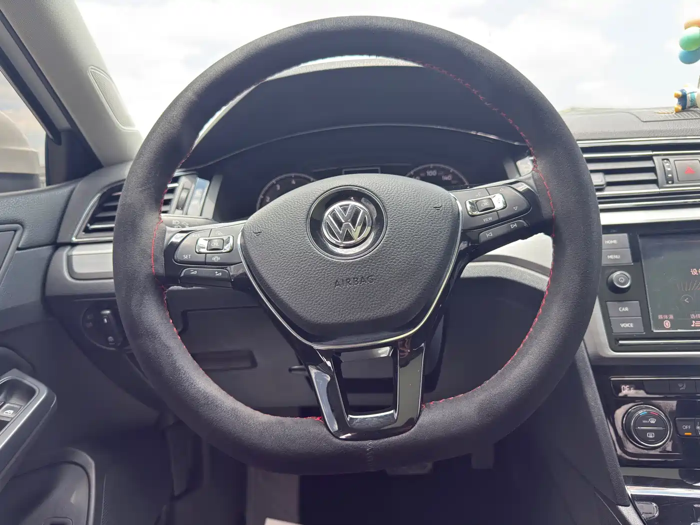 Volkswagen Lamando 2019 280TSI DSG Comfort Edition China VI фото 8
