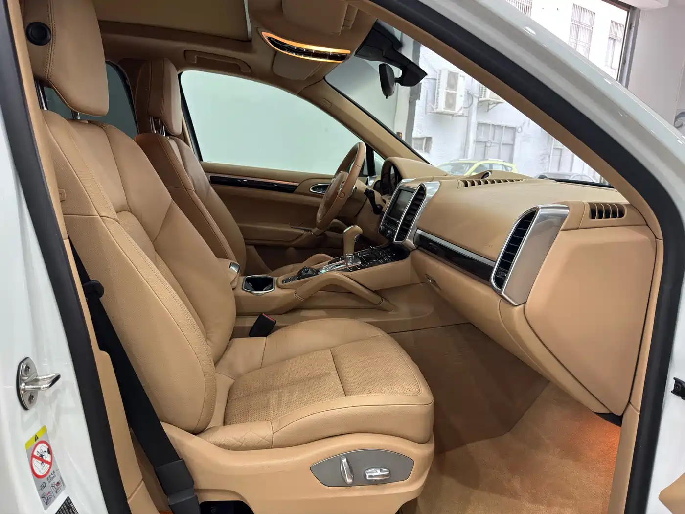 Porsche Cayenne 2011 Cayenne 3.0T фото 10