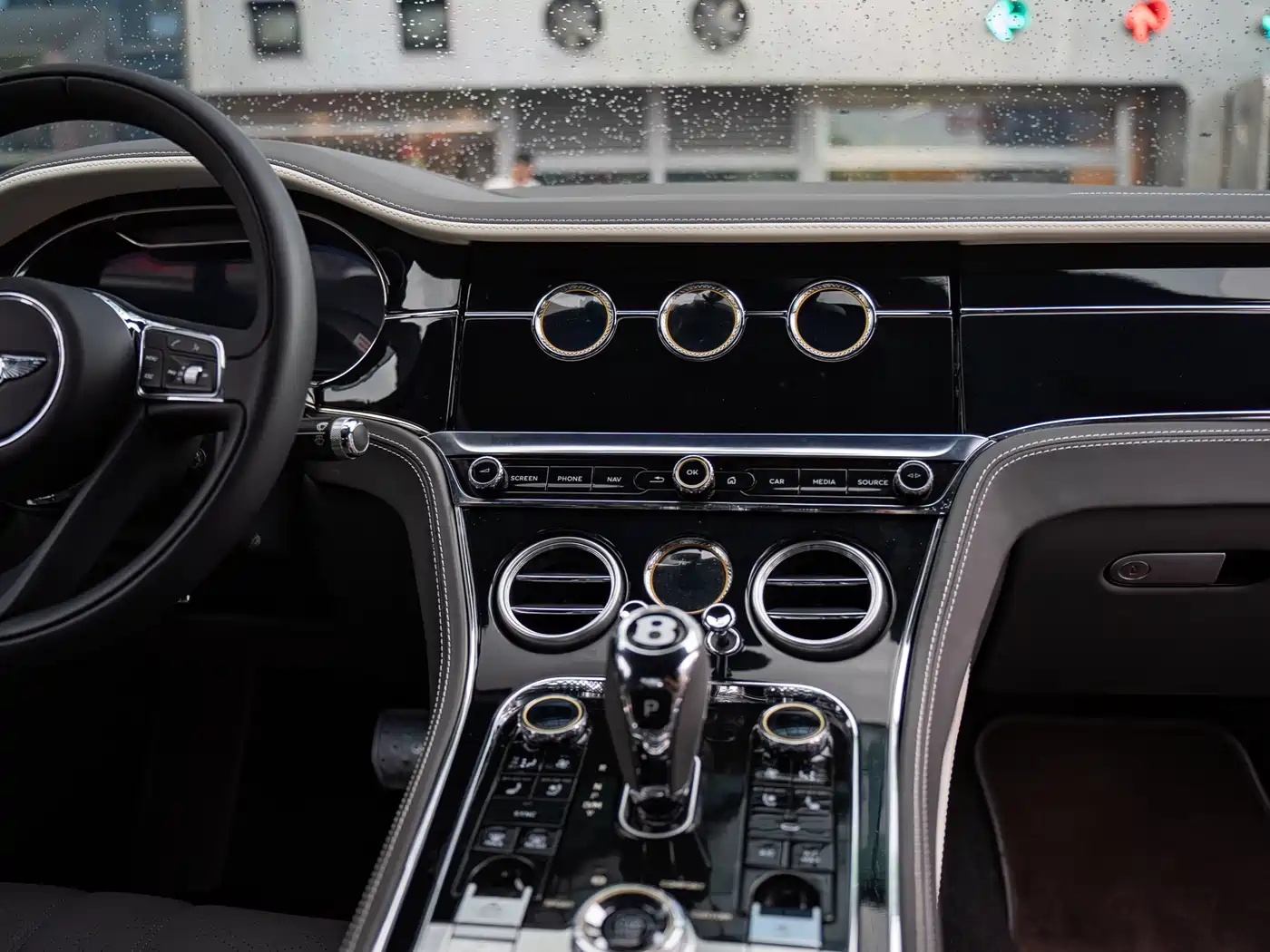 Bentley Continental 2012 4.0T GT V8 фото 6