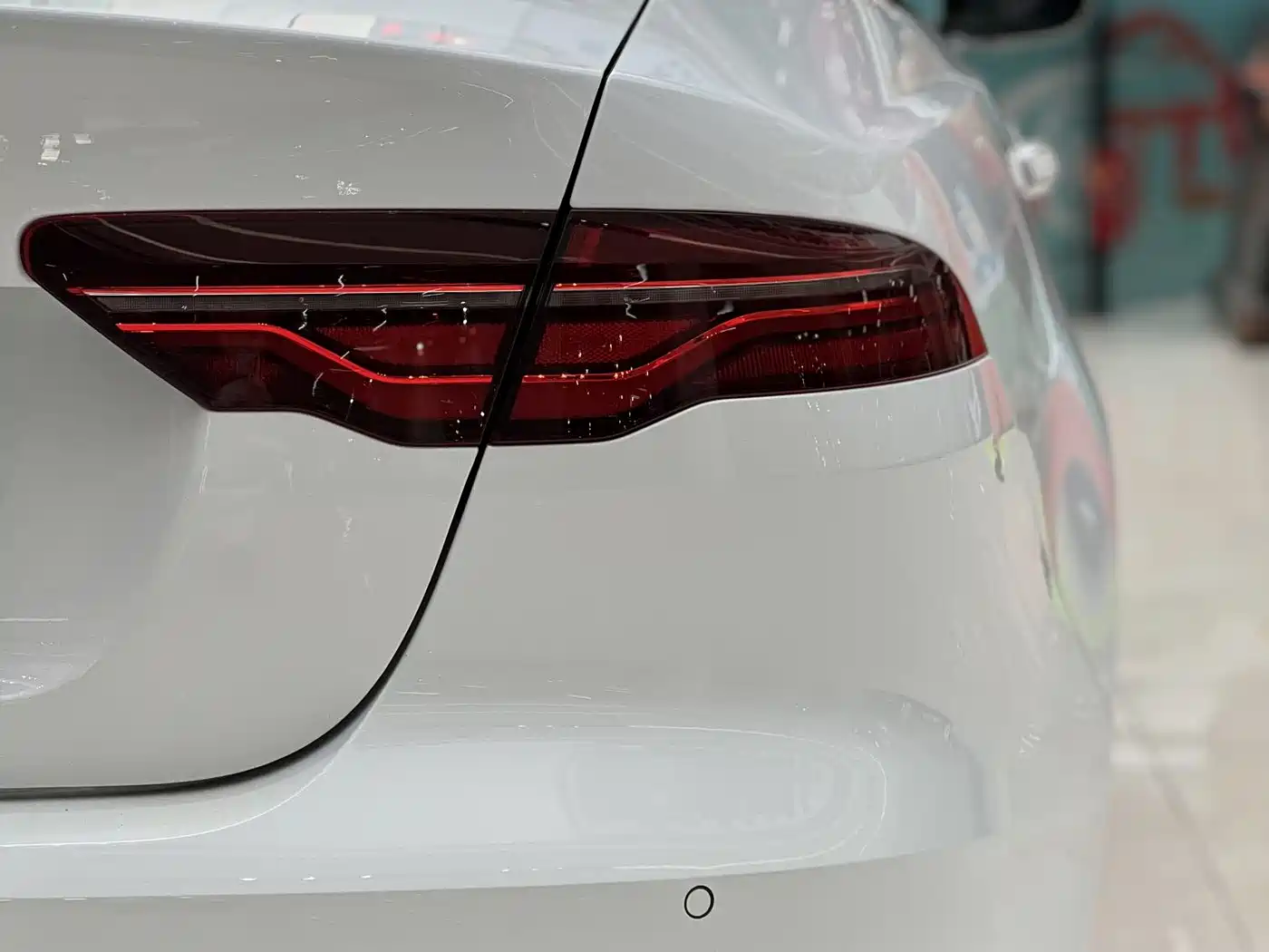 Jaguar XEL 2022 2.0T 250PS R-DYNAMIC S Progressive Sport Edition фото 7