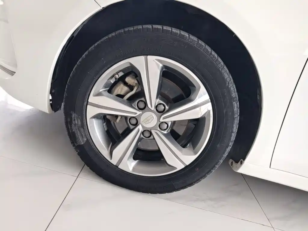 Geely Emgrand GL 2018 2018 1.8L Manual Elite Smart Connect Type
