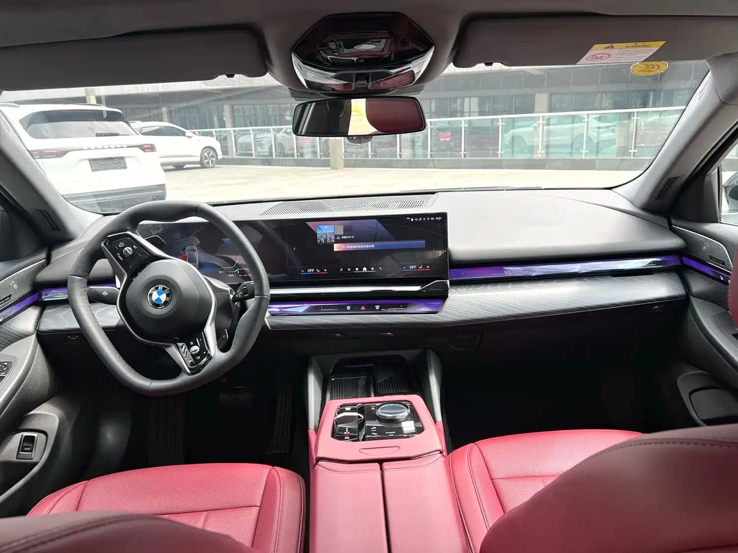 Photo 3 - BMW 5 Series