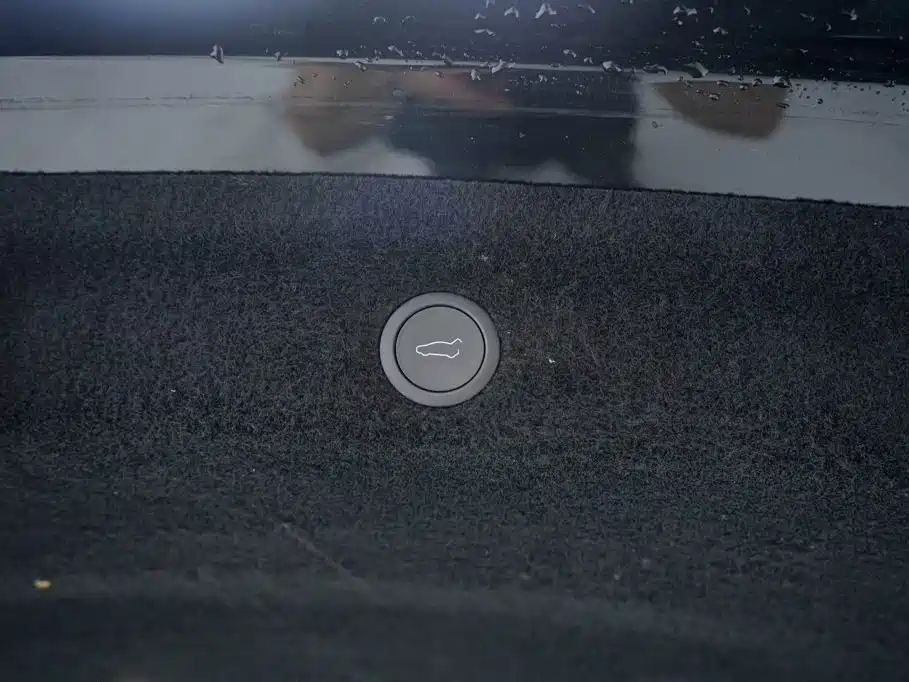 Tesla Model Y 2026 2026 Rear-Wheel Drive