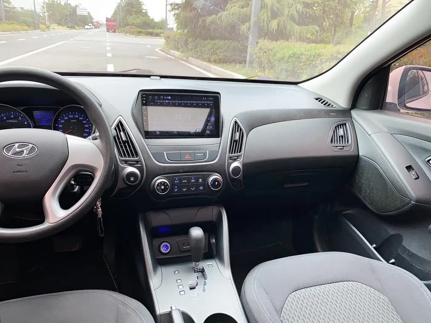Hyundai Beijing Hyundai ix35 2013 2.0L Automatic 2WD Comfort GL China IV фото 16