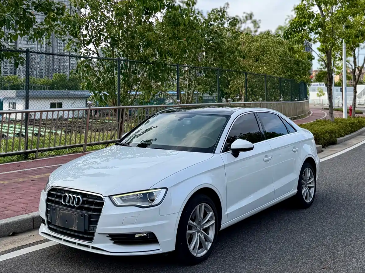 Audi A3 2016 Limousine 35 TFSI Style