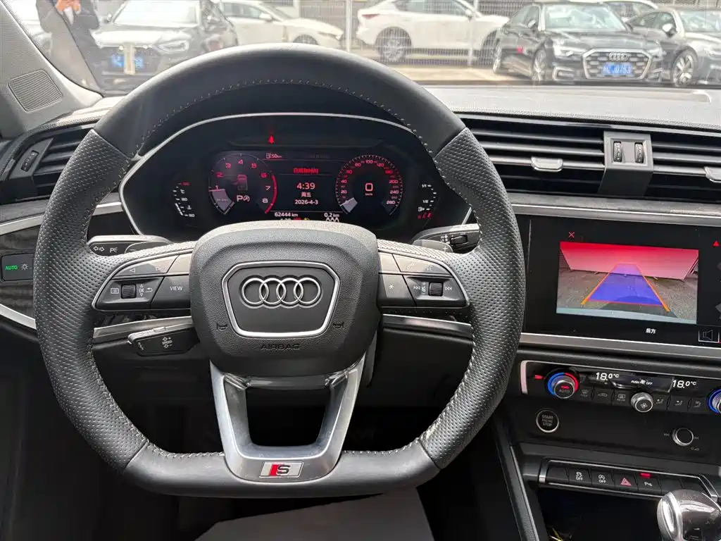 AUDI Q3 SPORTBACK