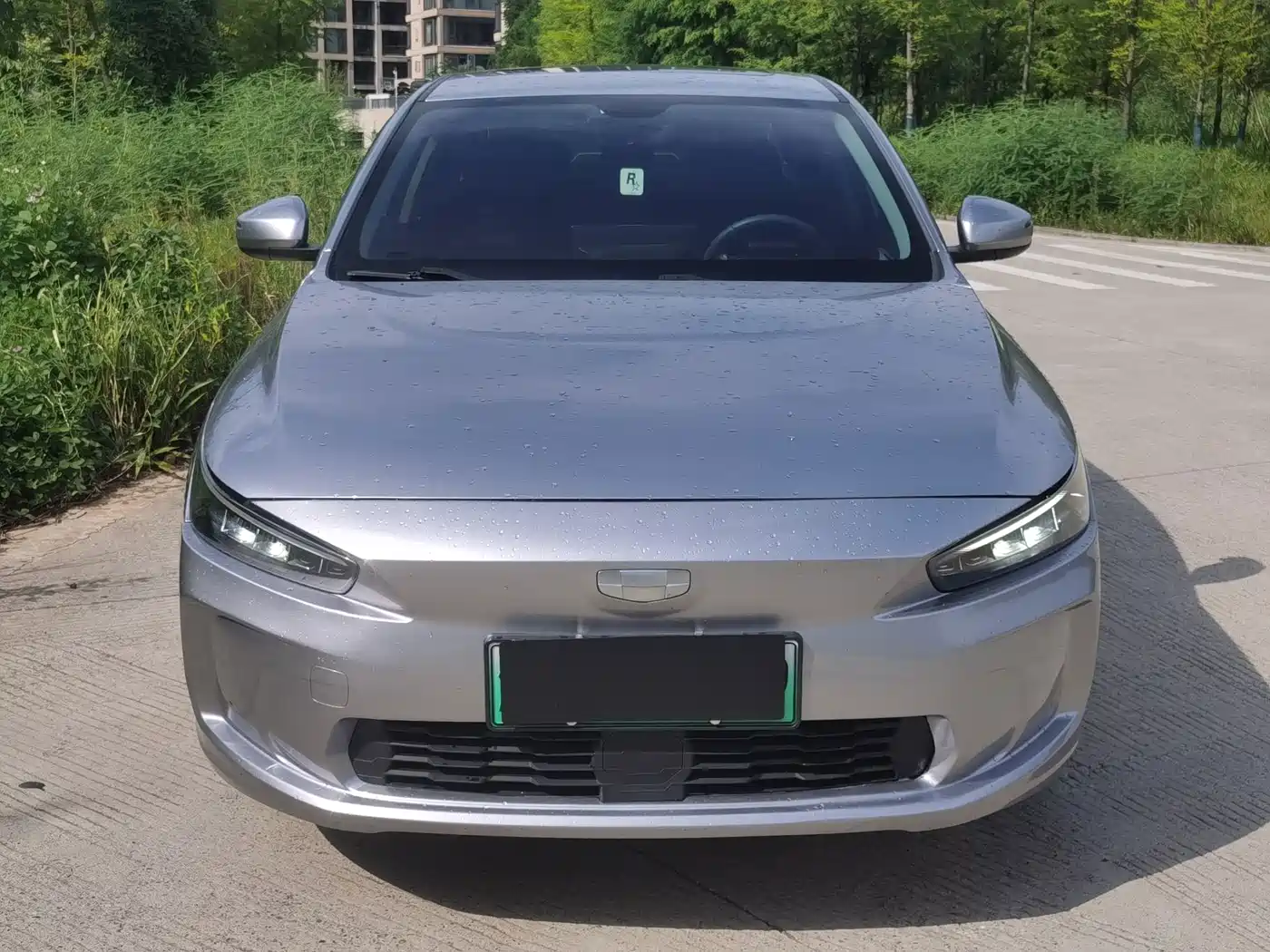 Photo 2 - Geely Geometry A