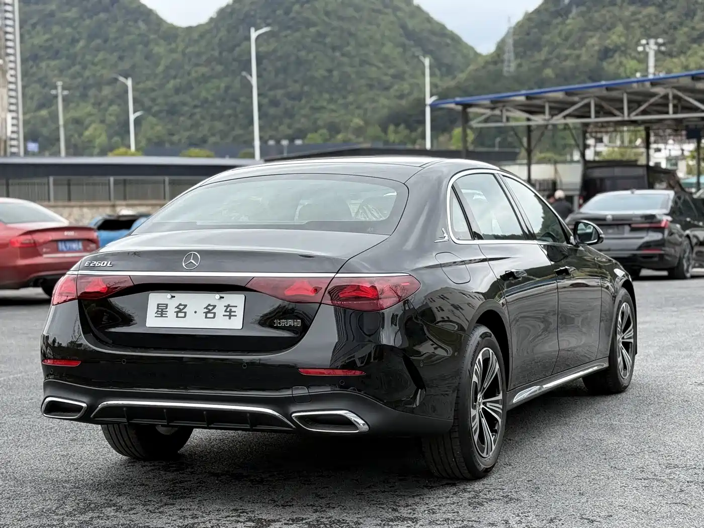 Mercedes-Benz E-Class 2025 E 260 L Sport фото 12