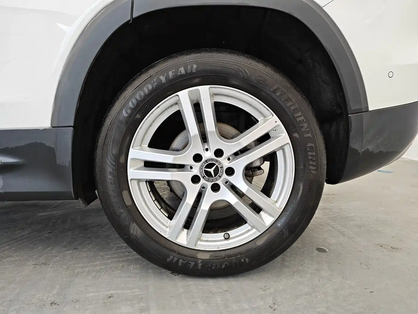 Mercedes-Benz GLB 2023 GLB 220 Dynamic фото 13