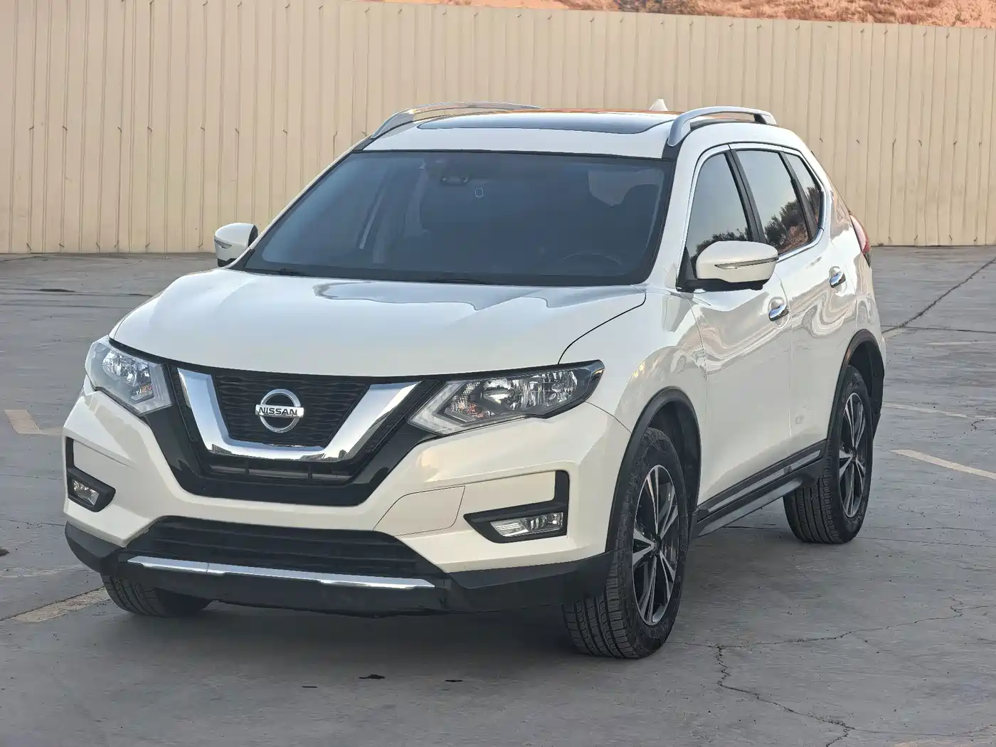Nissan X-Trail 2017 — пригон из Китая