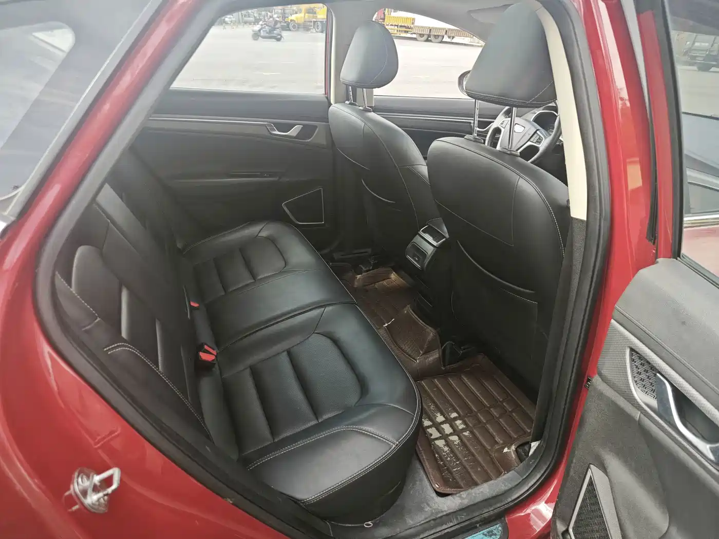 Фото 5 - Geely Emgrand GS