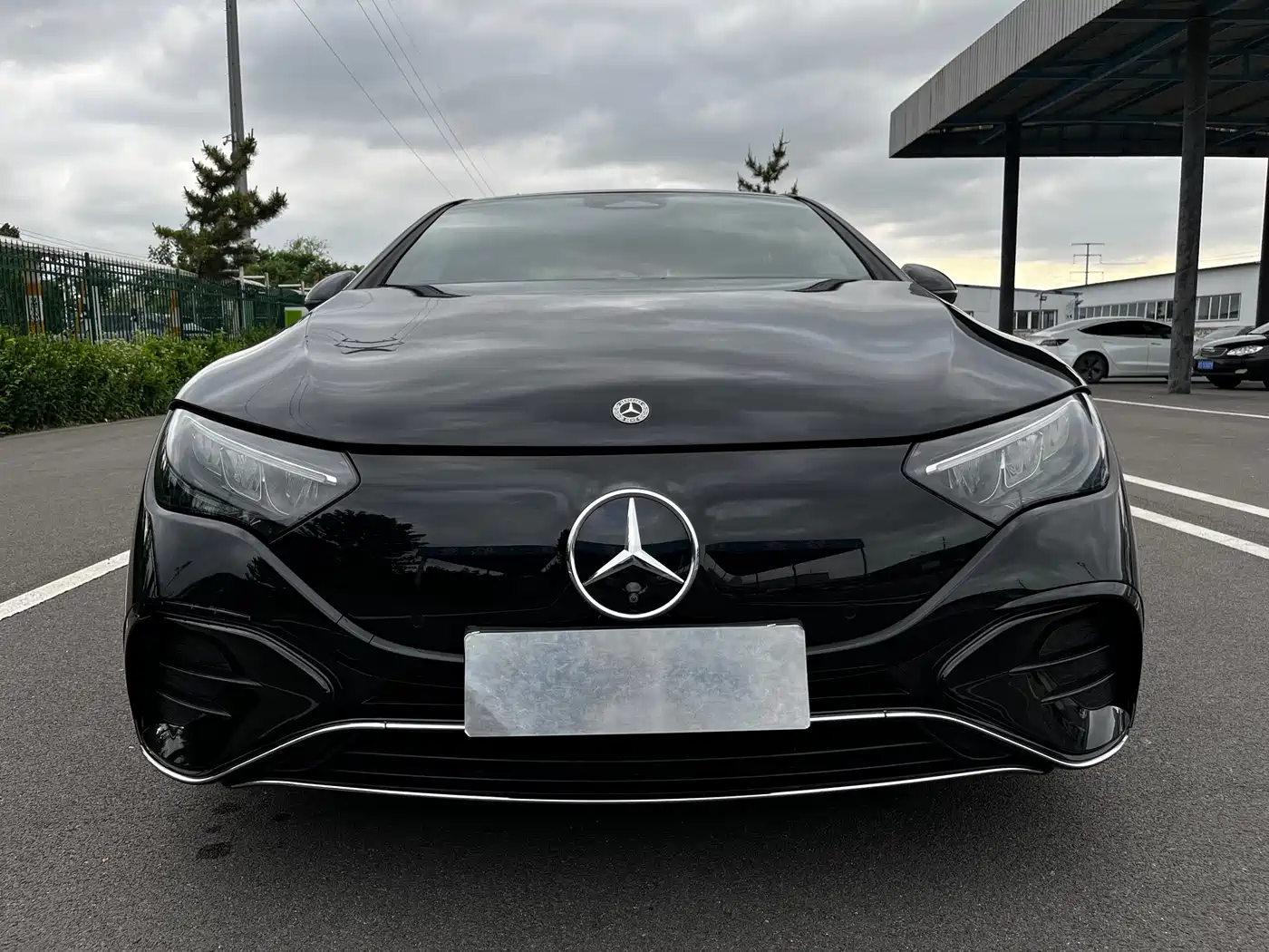 Mercedes-Benz EQE 2022 350 Pioneer Edition фото 2
