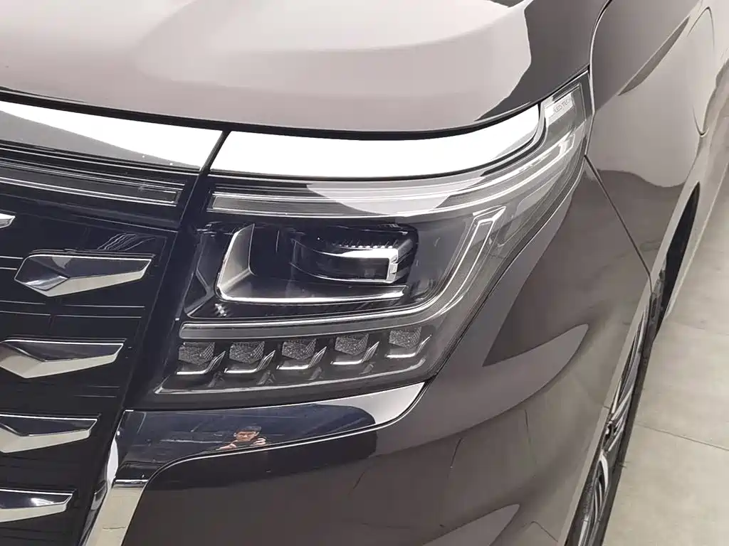 JAC Refine Refine RF8 PHEV 2024 2024 Smart Edition 1.5T 150KM Flagship (LFP)