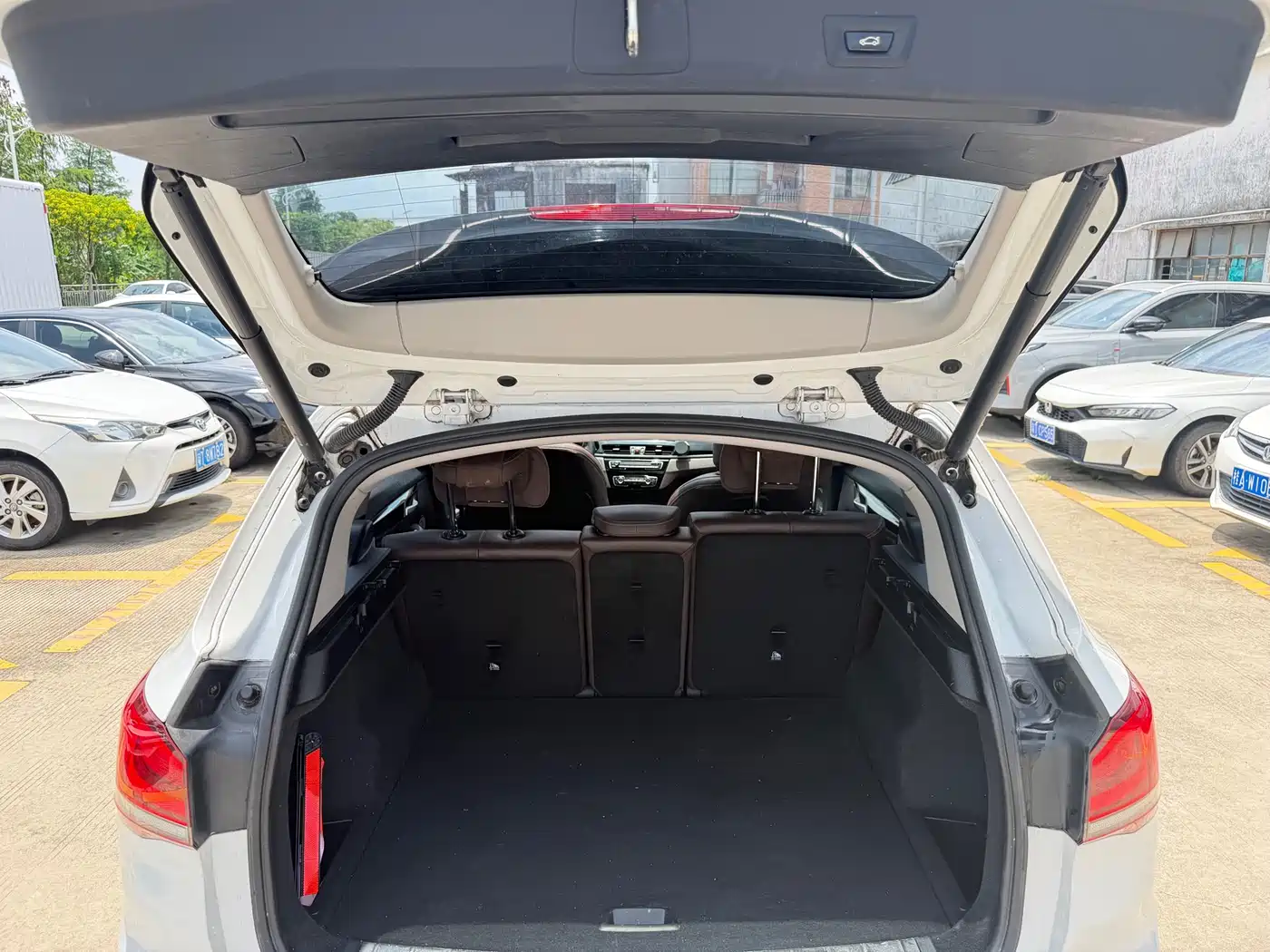 BMW X1 2022 sDrive20Li Premium фото 9