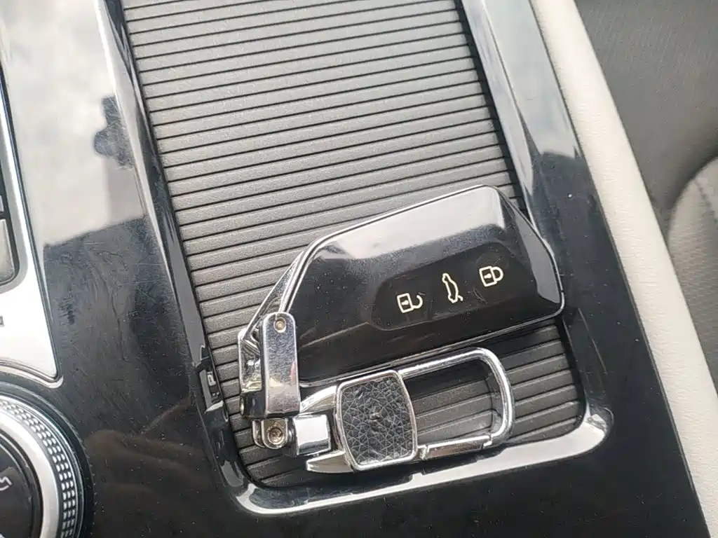 Фото 9 - Volkswagen Teramont