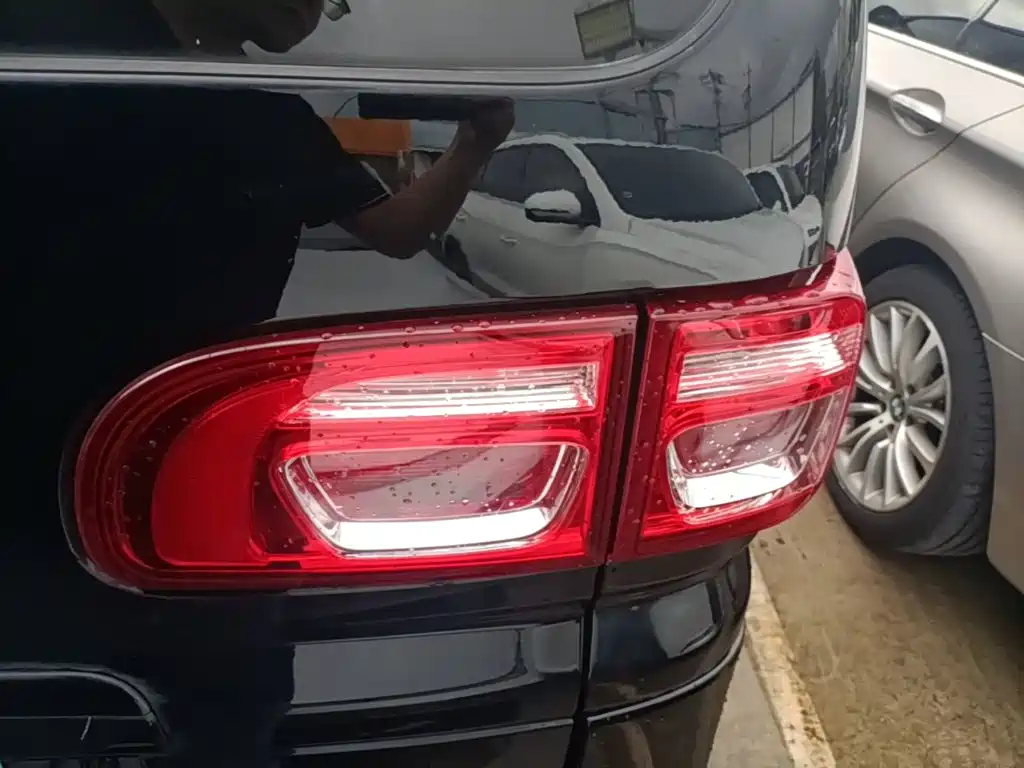 Dongfeng Fengxing Lingzhi New Energy 2026 2025 110km EREV Basic 5-seater