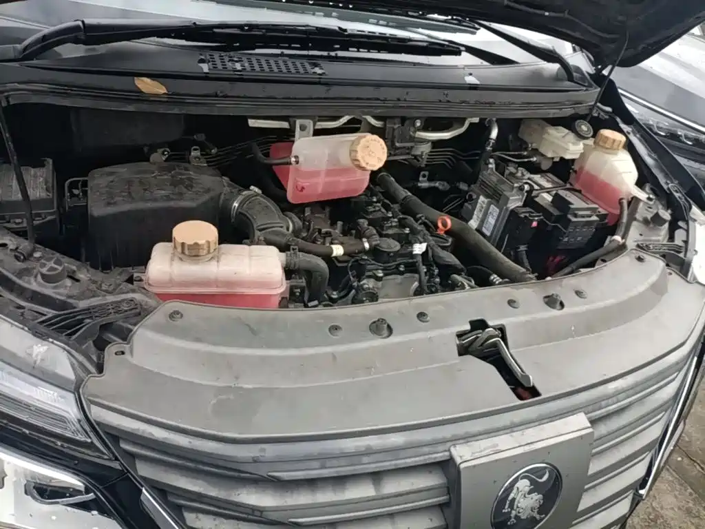 Dongfeng Fengxing Lingzhi New Energy 2026 2025 110km EREV Basic 5-seater