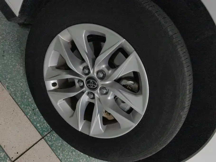 Toyota Granvia 2024 2023 2.5L Hybrid Comfort Edition