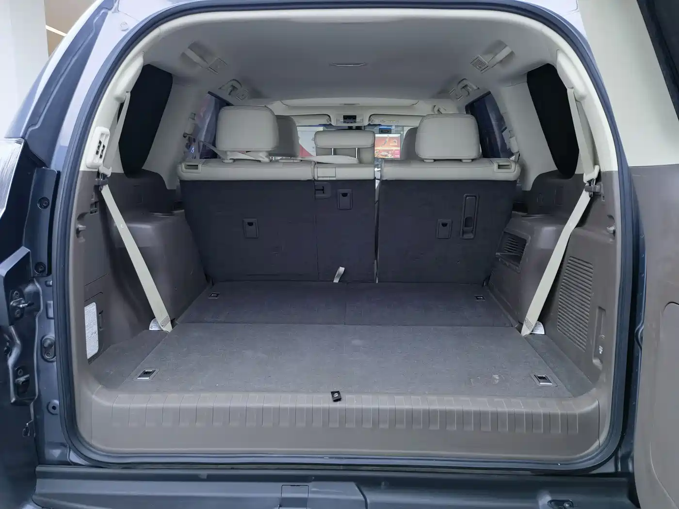 Lexus GX фото 9