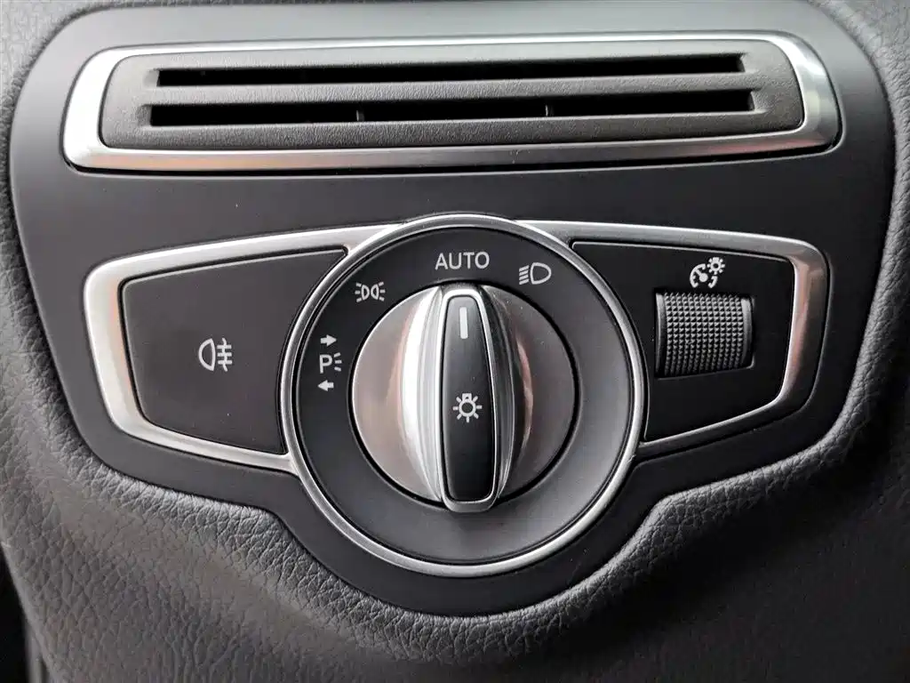 Mercedes-Benz GLC 2022 GLC 300 L 4MATIC Dynamic Collector's Edition фото 21
