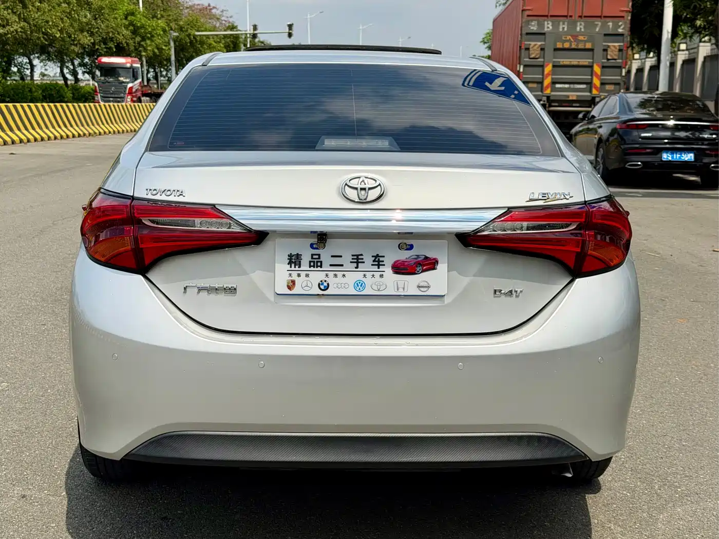 Toyota Levin 2018 185T CVT Luxury Edition фото 8