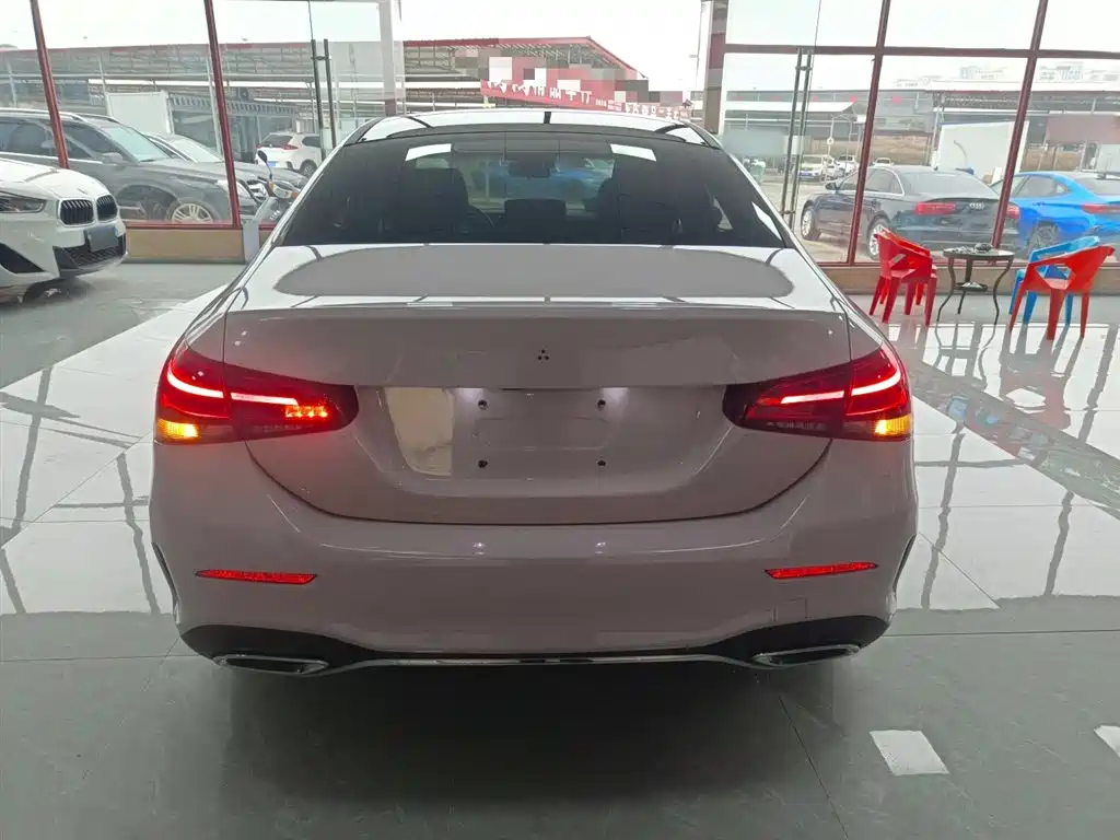 Mercedes-Benz A-Class 2021 Facelift A 180 L Sport Sedan фото 21