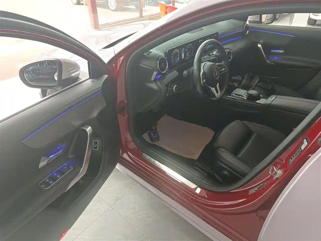 Mercedes-Benz A-Class 2021 Facelift A 180 L Sport Sedan фото 12
