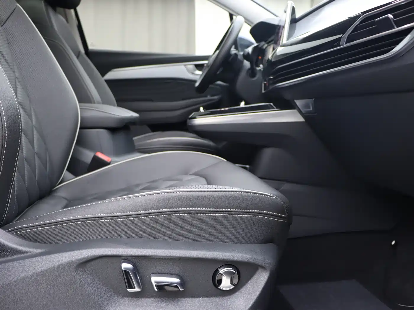 Volkswagen Talagon 2022 380TSI 4WD Flagship Victory Edition 6-seater фото 8