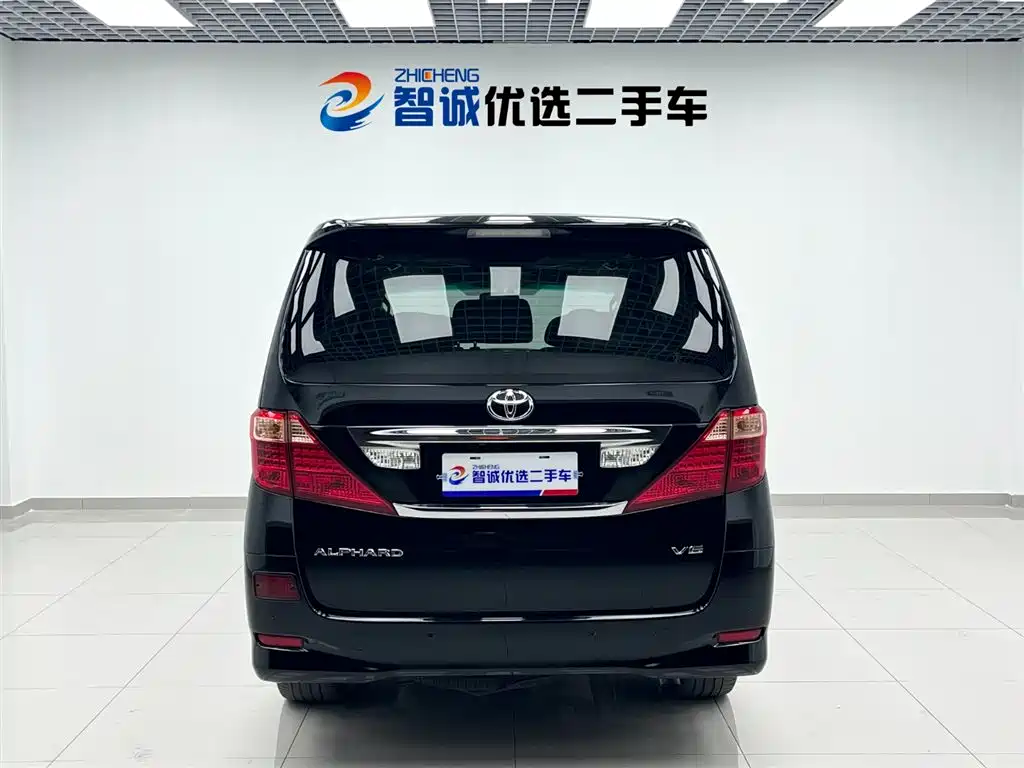Toyota Alphard 2011 3.5L Luxury Edition фото 3