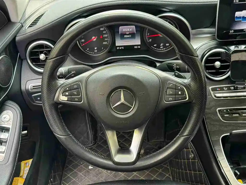 Mercedes-Benz C-Class 2018 C 200 L Sport Edition фото 6