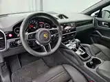 Фото 7 - Porsche Cayenne