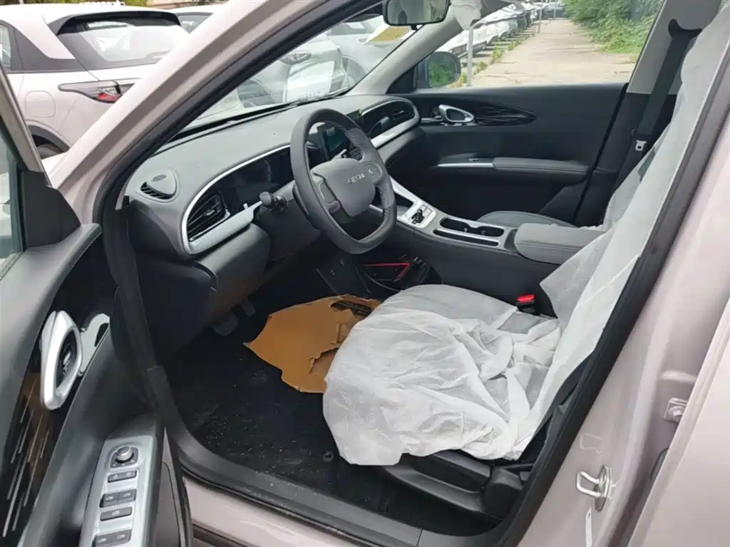 Geely Galaxy Starry Wish 2026 Edition 310km Youth Version фото 16