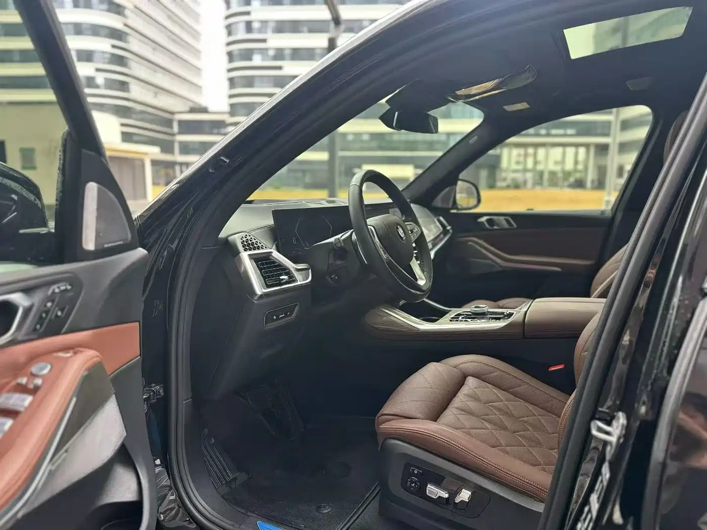 BMW X7 2023 xDrive40i Exclusive Luxury Package фото 4
