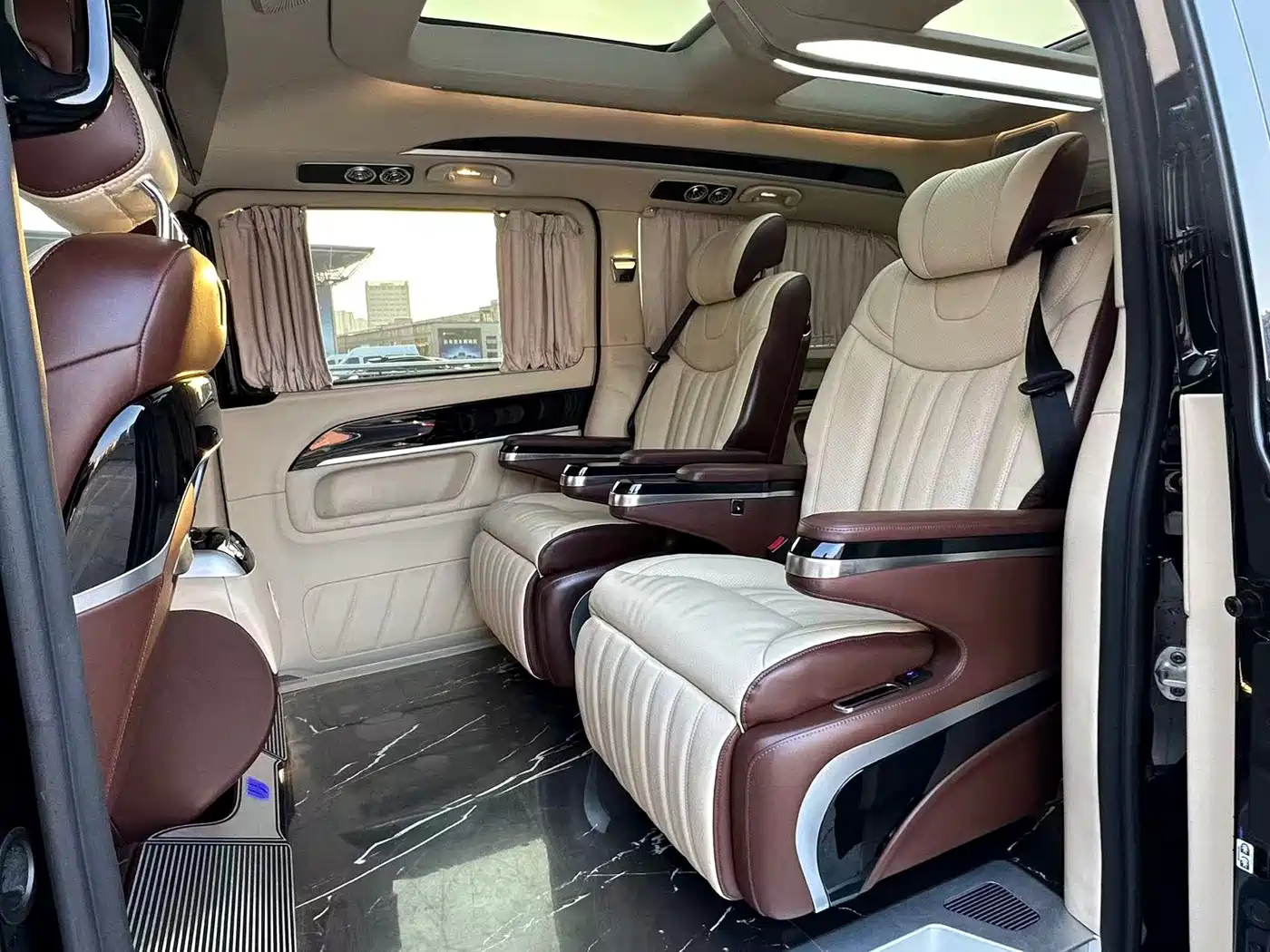 MERCEDES-BENZ V CLASS