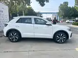 Photo 3 - Volkswagen T-ROC