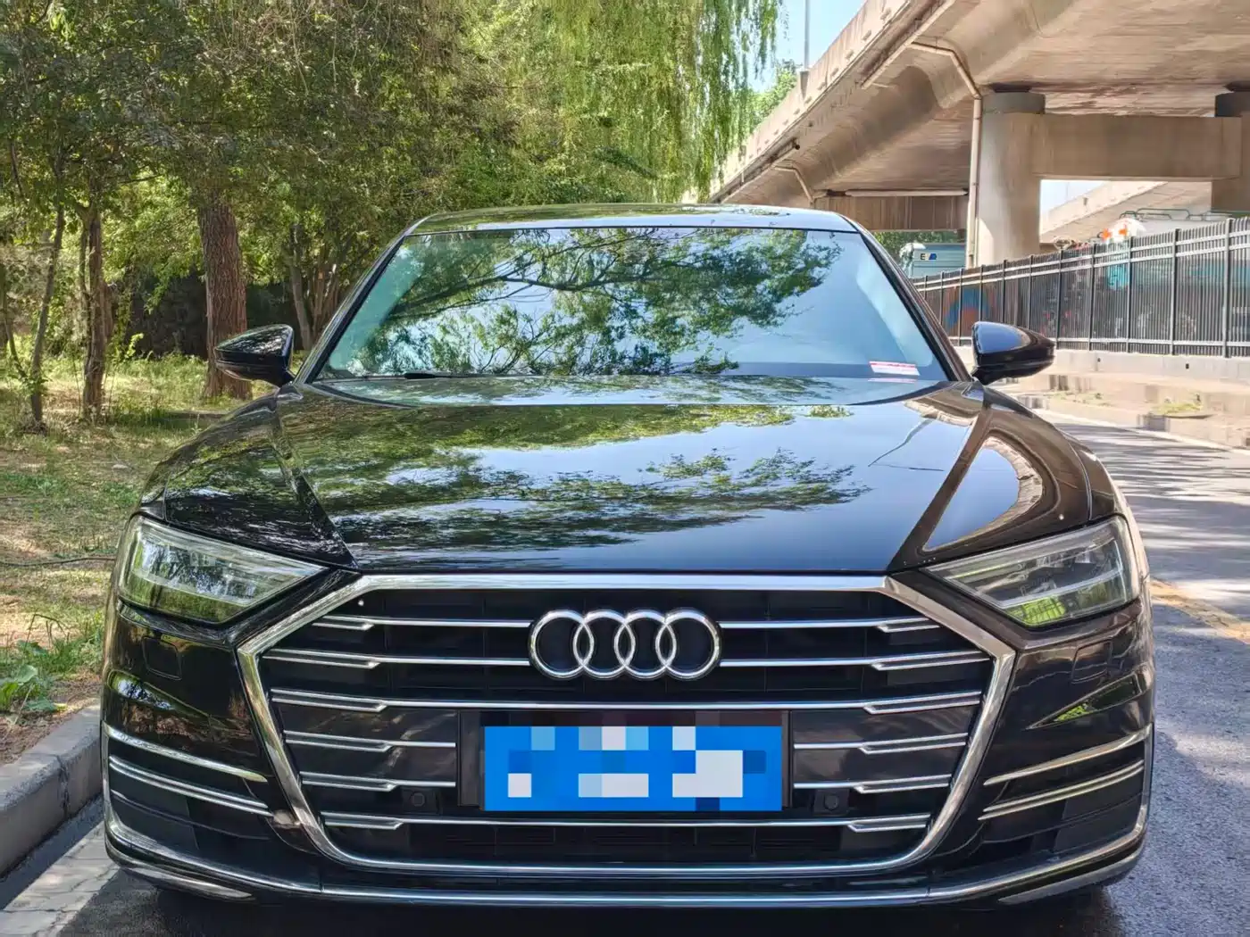 Audi A8 2021 A8L 50 TFSI quattro Comfort фото 2