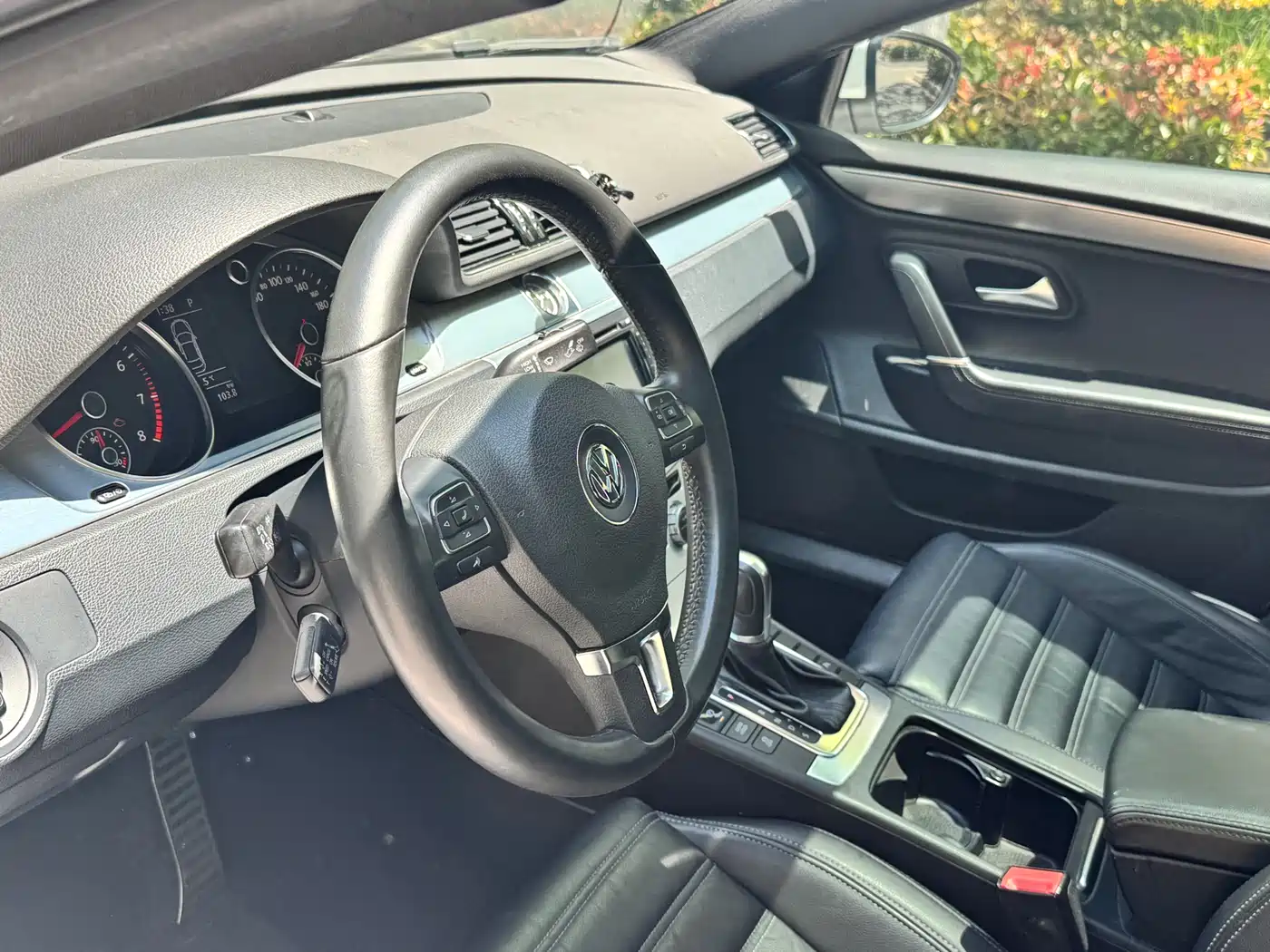 Volkswagen FAW-Volkswagen CC 2016 Model 1.8TSI Premium фото 7
