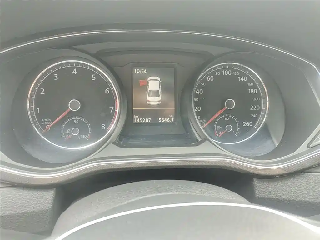 Volkswagen Passat 2016 330TSI DSG Executive Edition фото 12