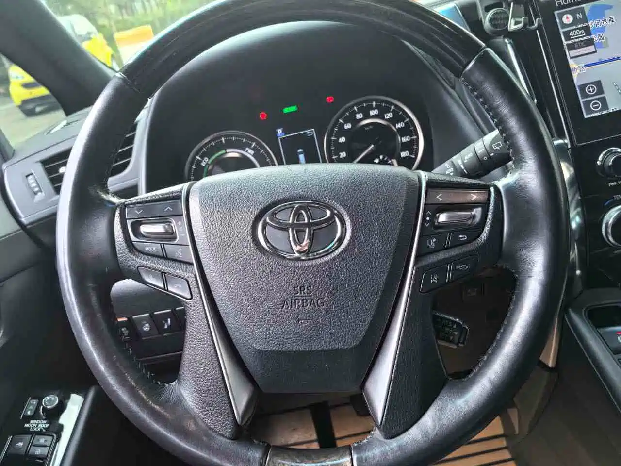Toyota Alphard 2021 Hybrid 2.5L Premium фото 15